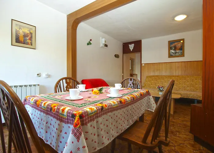 Marija 841 Διαμέρισμα Πούλα